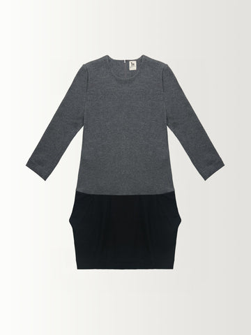 3/4 SLEEVE DRESS W/ BLACK SKIRT
