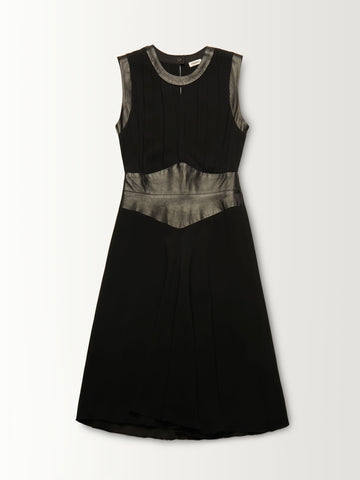 PLEATED SLIT BODICE DRESS WITH LEATHER